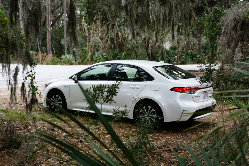 Illustration for article titled The 2020 Toyota Corolla Hybrid Has Killed the Prius and Stands Atop Its Grave